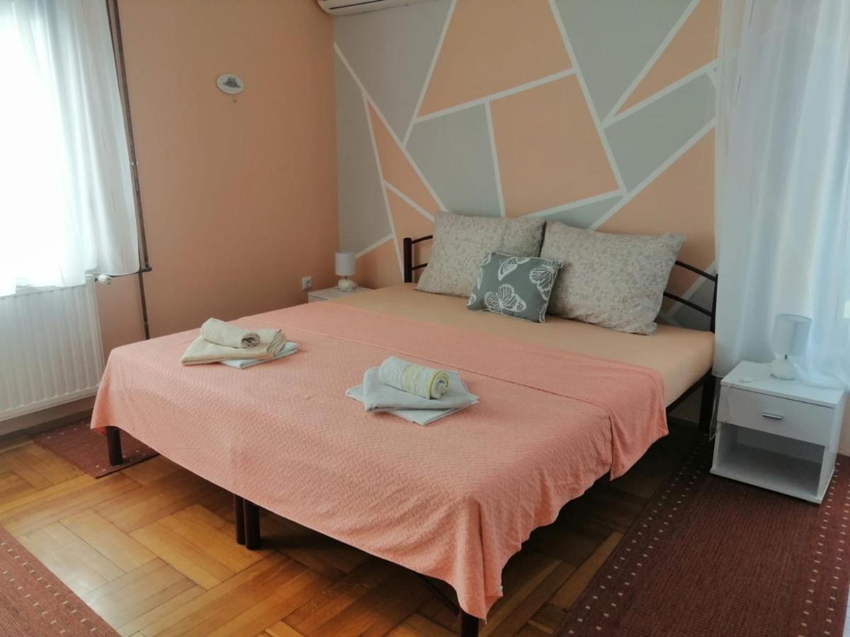 & 4 Rijeke 3* Karlovac