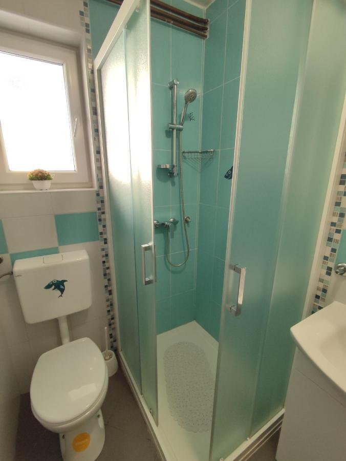 & 4 Rijeke 3* Karlovac