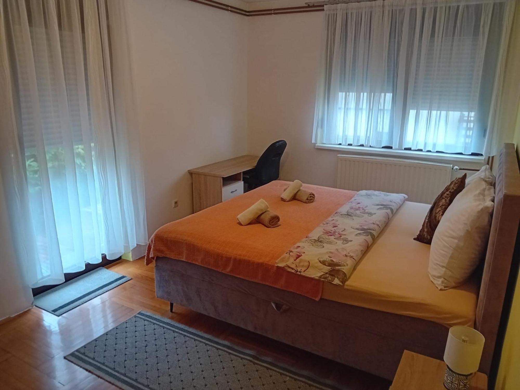 Gasthuis Apartmens&rooms 4 Rijeke Karlovac